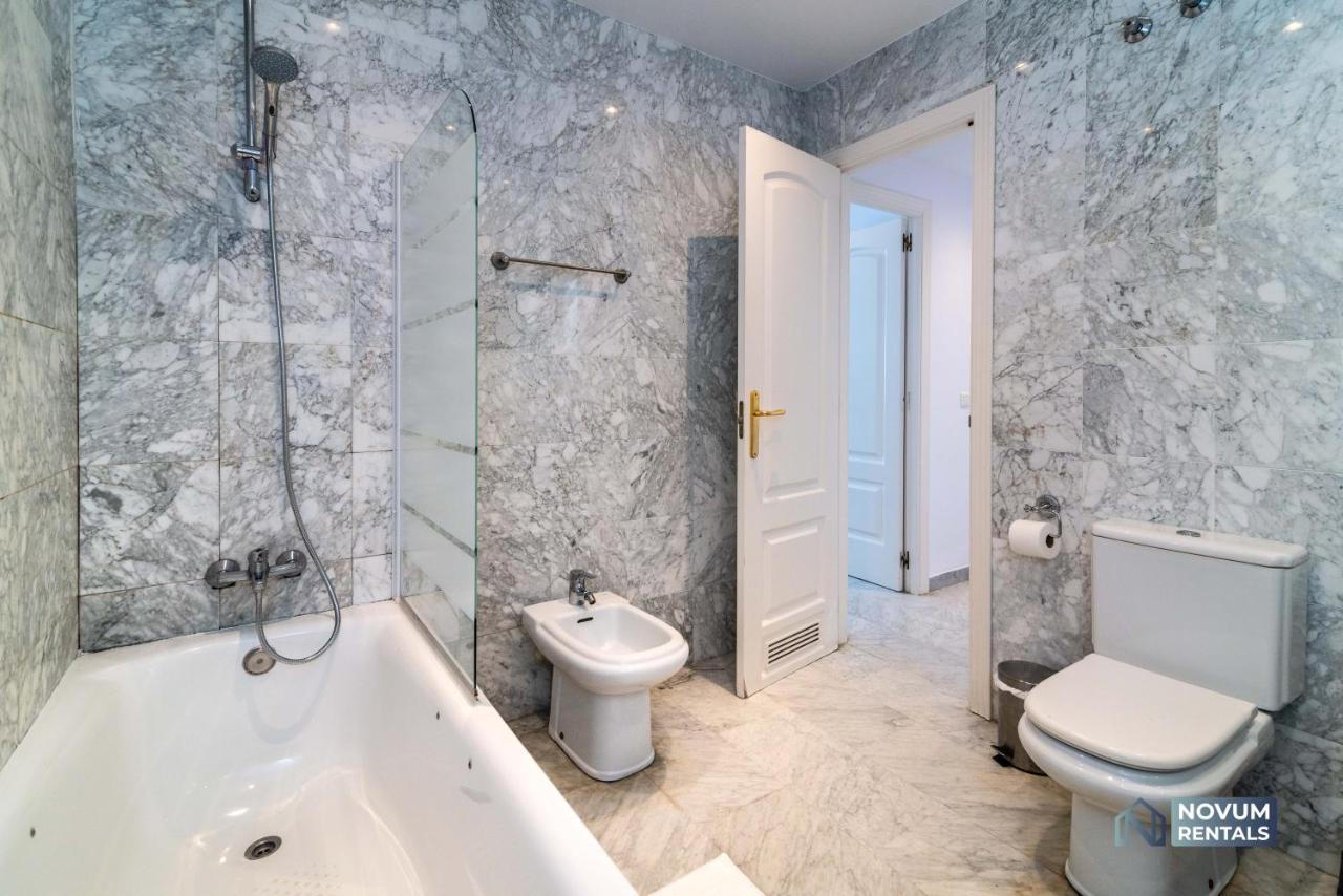 Puerto Banus Finest 2-Bdrm Apt - 50 Metres To Beach Marbella Esterno foto